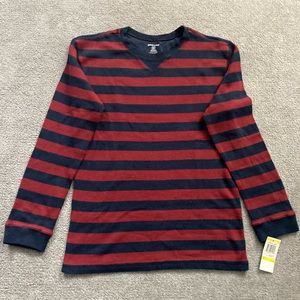 Green dog boys long sleeve thermal. Its navy blue and burgundy.